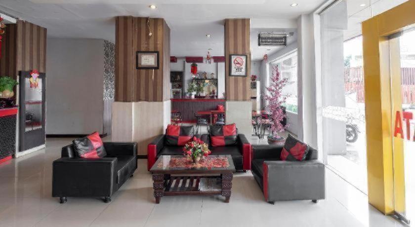 Hotel Permata Makassar Esterno foto