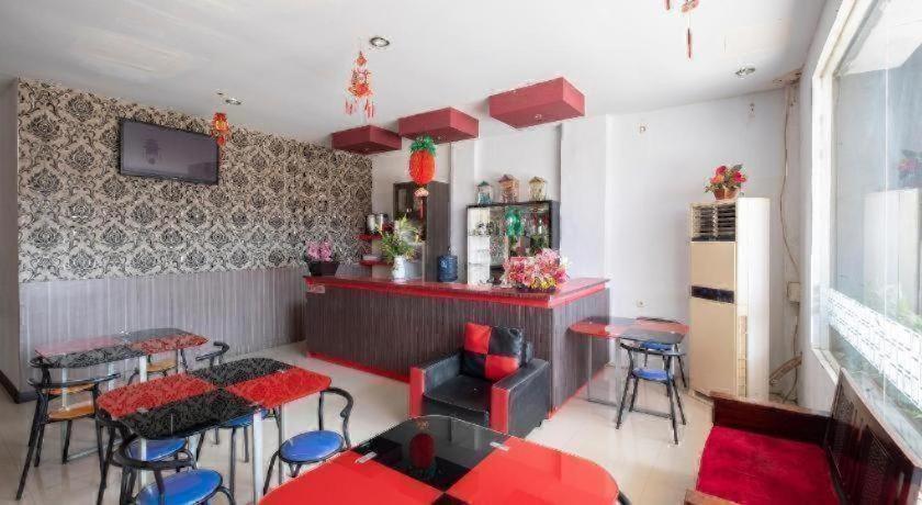 Hotel Permata Makassar Esterno foto